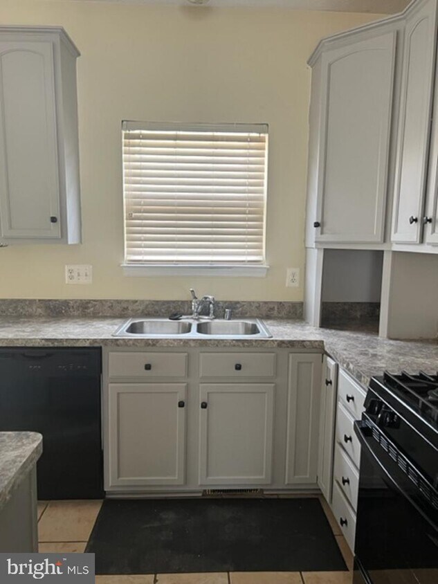 Primary Photo - 11642 Dorado Beach Ct