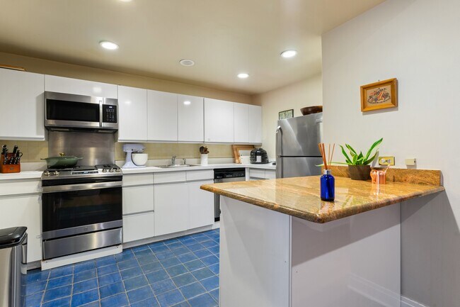 Foto del edificio - 50 E Cedar St