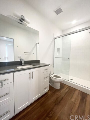 Foto del edificio - 158 Schick