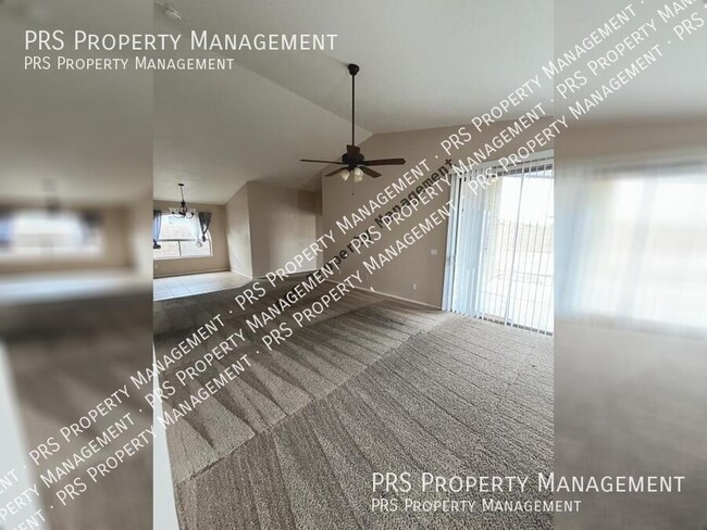 Building Photo - Three Bedroom in Maricopa