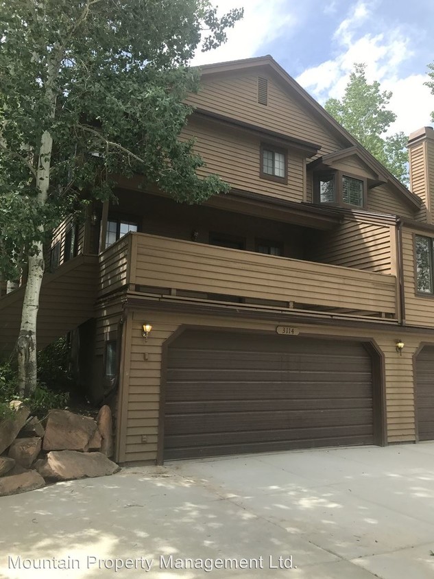 Foto principal - 3114 Elk Run Dr