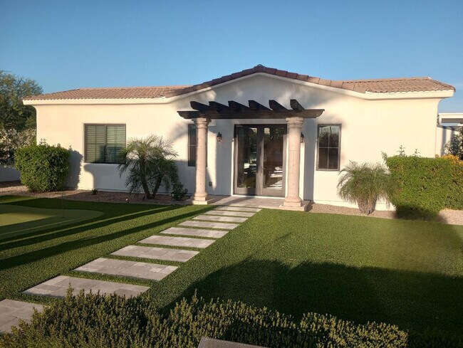 Building Photo - 6823 E Valley Vista Ln