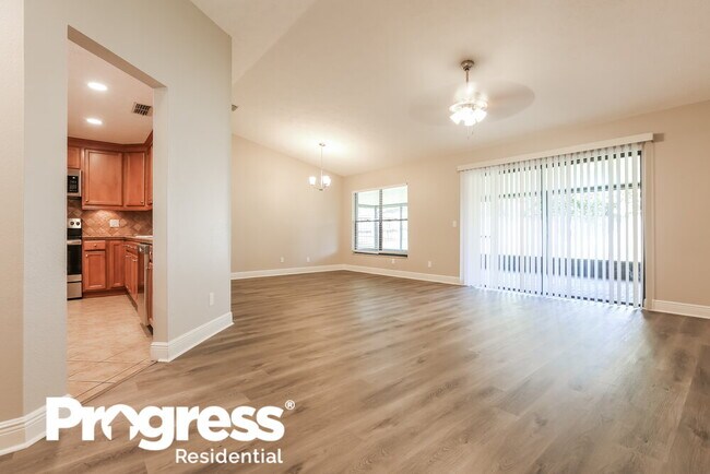 Foto del edificio - 1818 Lakewind Dr