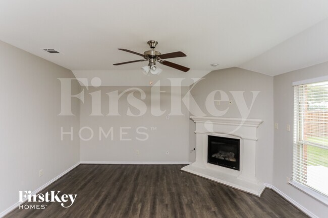 Foto del edificio - 1001 White Porch Ave