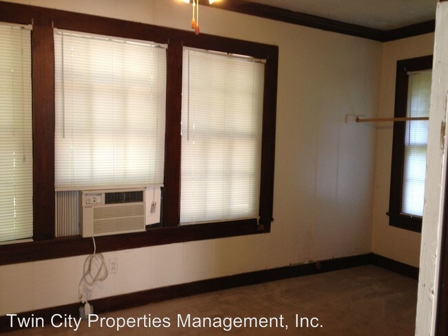 Building Photo - 1 br, 1 bath House - 206 A Preston