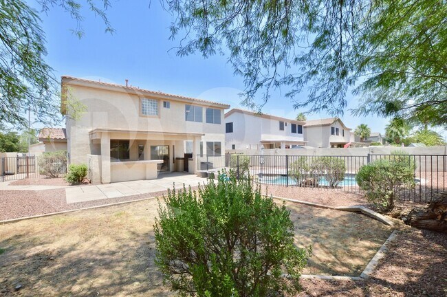 Building Photo - 14605 W Verde Ln