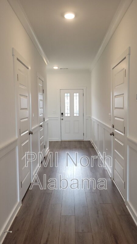 Building Photo - 7578 Discovery Pt Dr NW