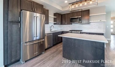 Building Photo - 2891 W Parkside Pl