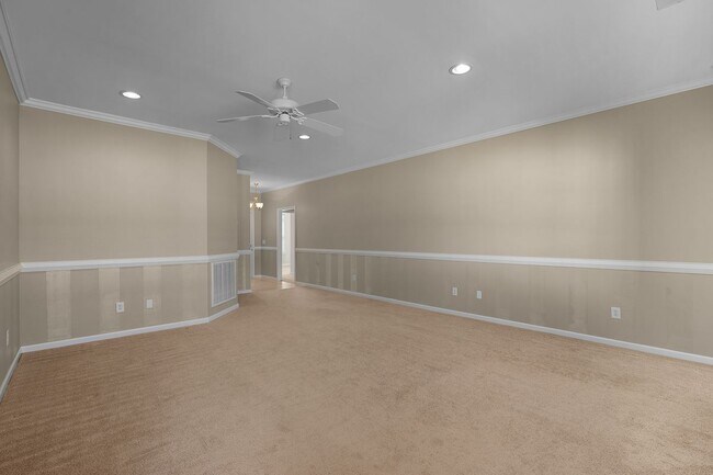Building Photo - 200 Regency Ln SW