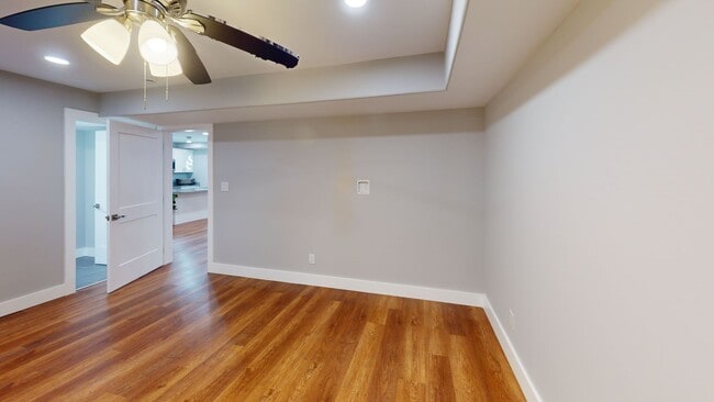 Building Photo - 1704 Highland Ave
