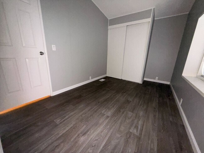 Foto del edificio - 3601 E Wyoming Ave