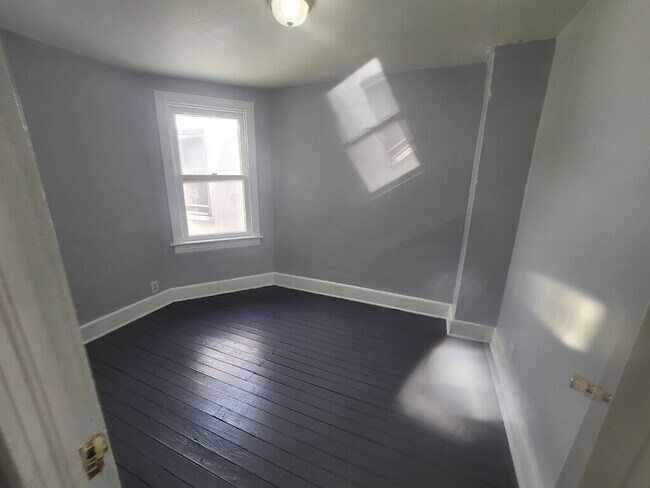 Foto del edificio - 742 W King St