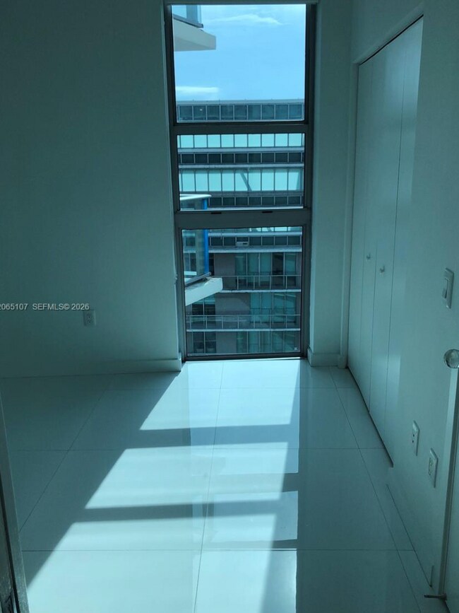 Foto del edificio - 1100 S Miami Ave