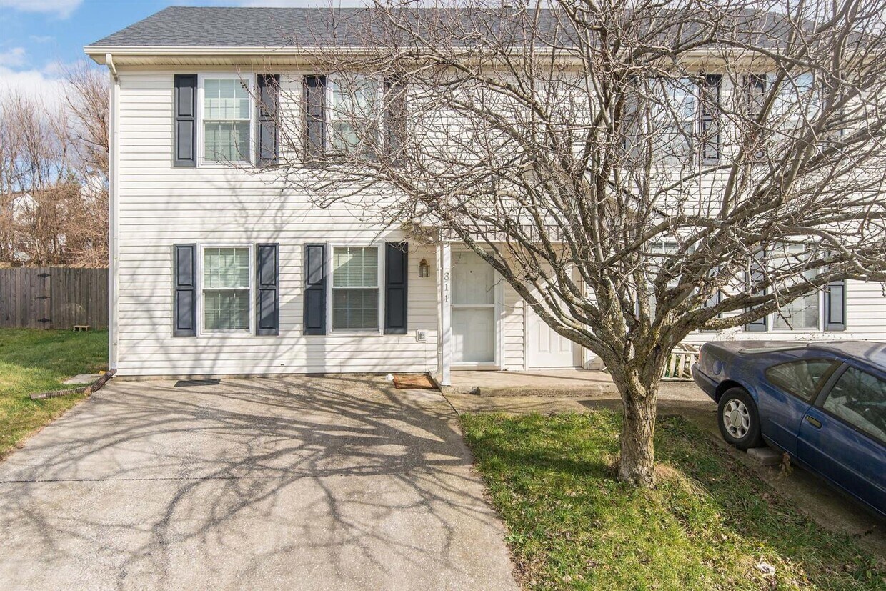 Primary Photo - 311 Turfway Dr
