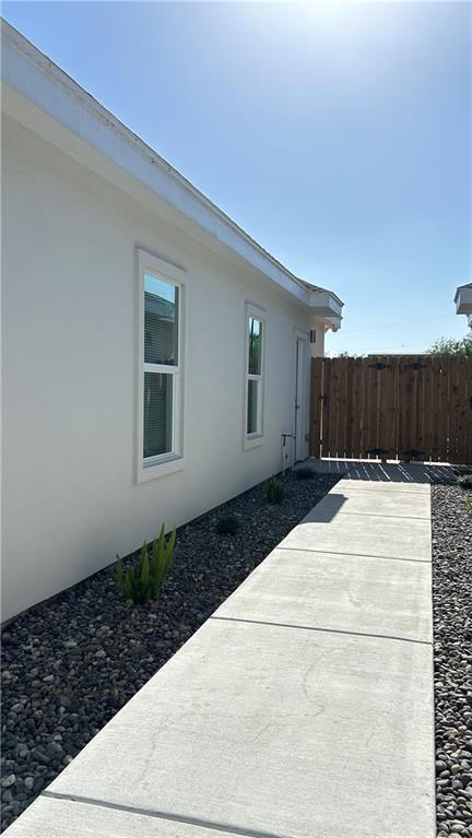 Foto del edificio - 3213 S Colt Ln