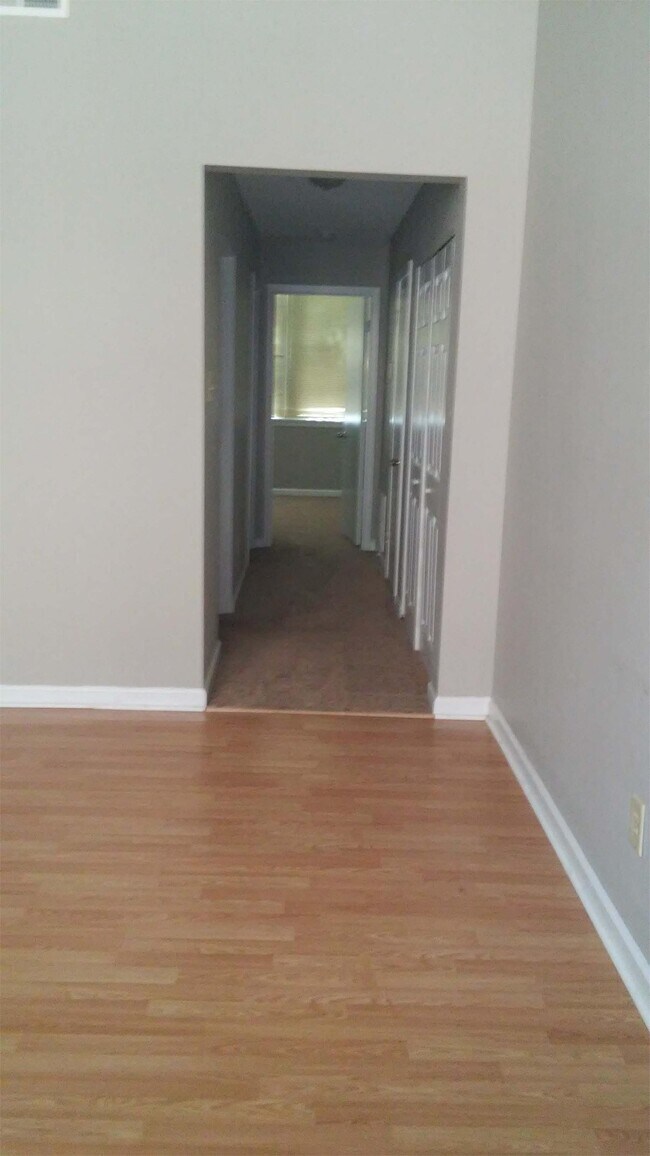 Foto del edificio - 300 Greenwood Ave