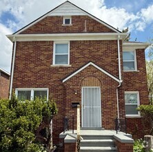 Building Photo - 9638 Grandmont Ave