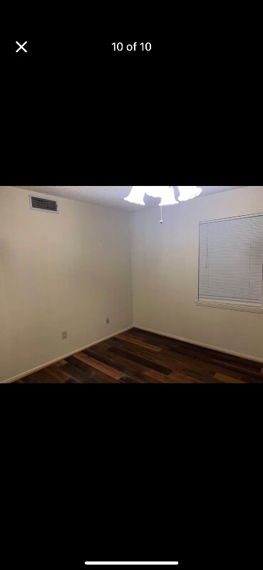 Foto principal - 1510 N Spring St