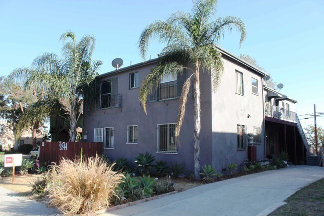 Foto del edificio - Designer Apartment in West Adams