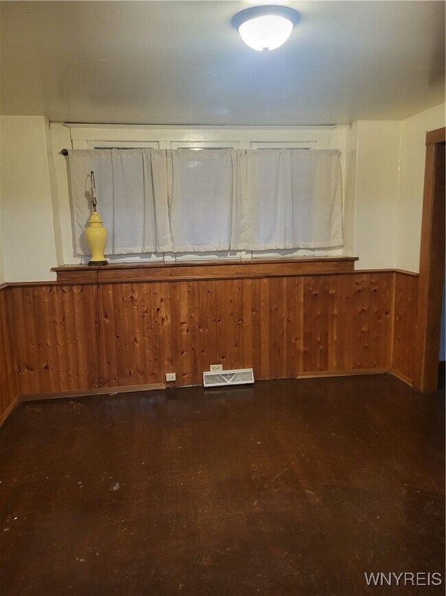 Foto del edificio - 267 Crestwood Ave