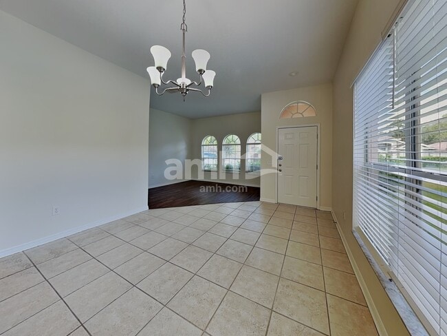 Building Photo - 3547 Kayla Cir