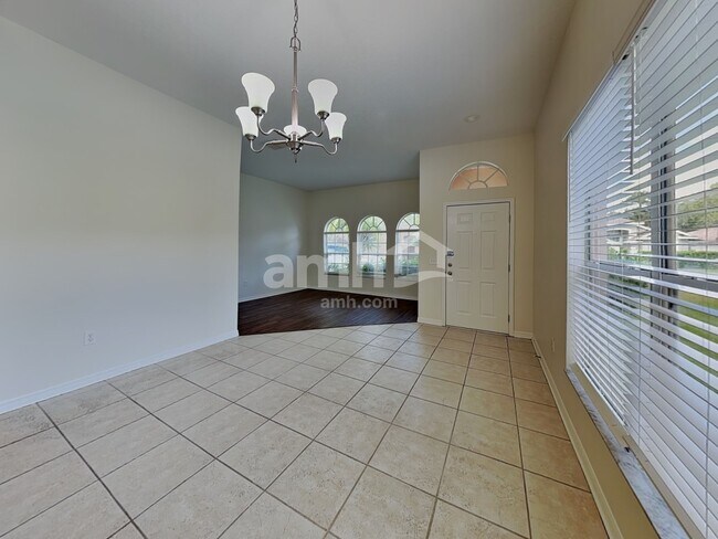 Foto del edificio - 3547 Kayla Cir