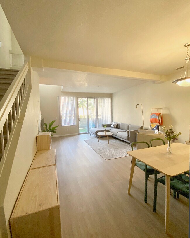 Foto del edificio - 610 Bobstay Ln