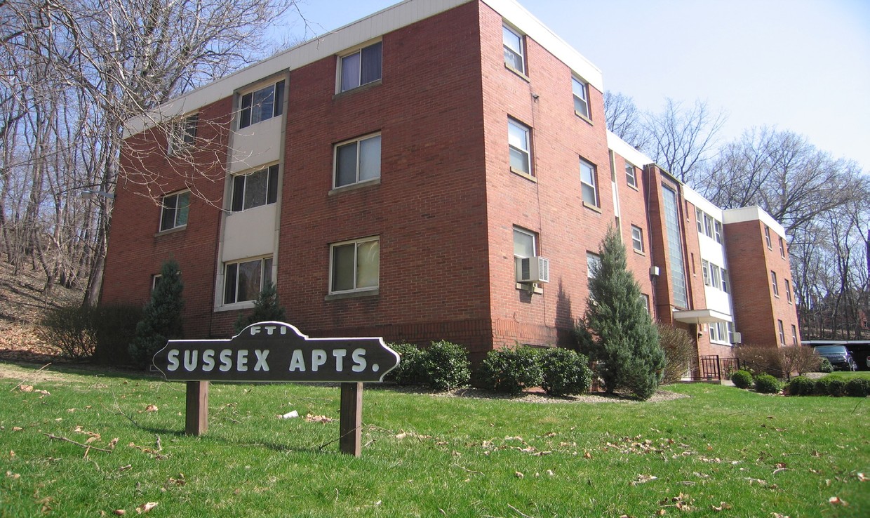 Primary Photo - 308-310 N Mercer St