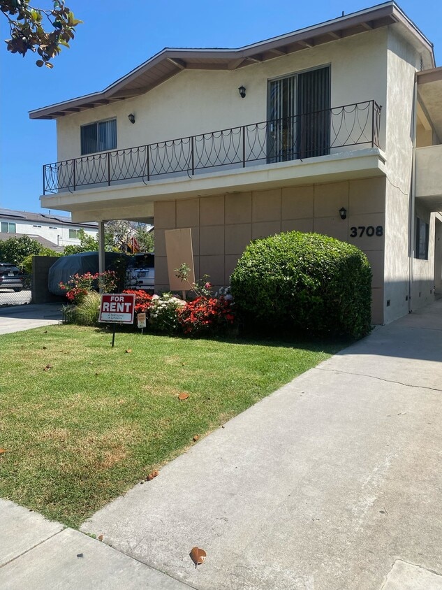 Foto del edificio - 3708 Westwood Blvd