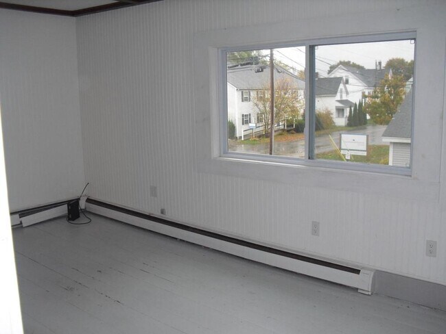 Foto del edificio - 18 union street rockland, me 04841
