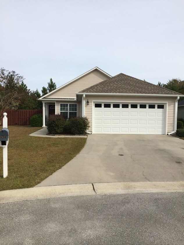 THE WILLOWS House Rental in Leland, NC