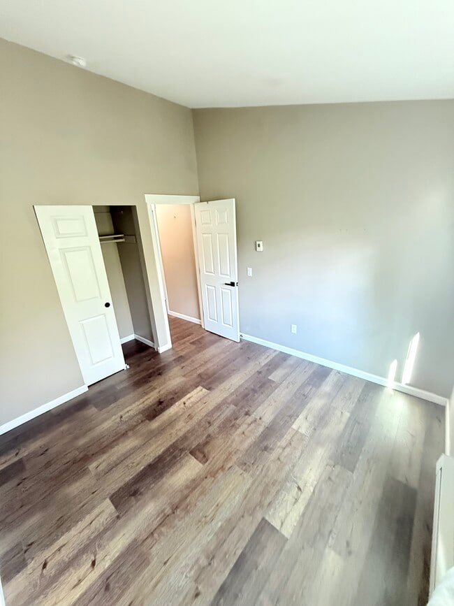 Building Photo - 2617 S 272nd St