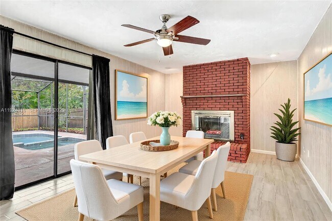 Foto del edificio - 168 Westwood Dr