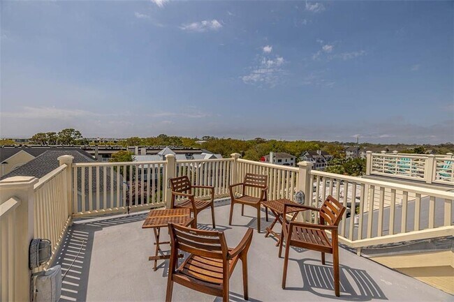 Building Photo - 17 Sea Oats Ln