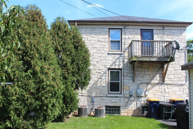 Back View of House - 817 S 87th St