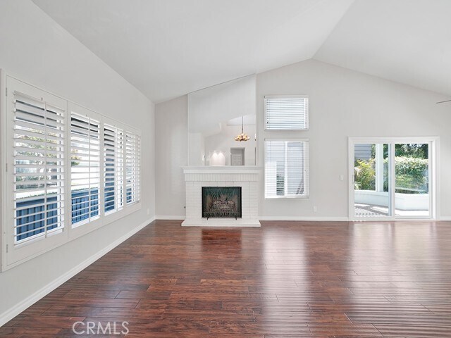 Building Photo - 304 N Hickory Branch Ln