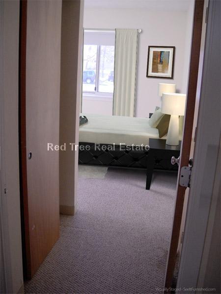 Foto del edificio - 146 N Beacon St