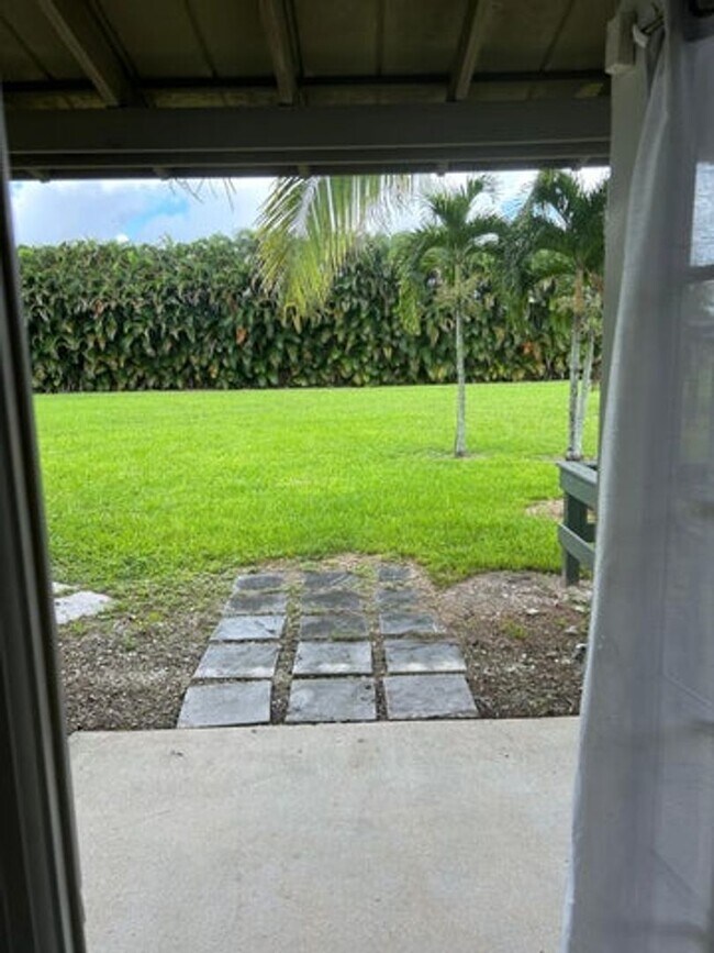 Foto del edificio - 16627 Deer Path Ln