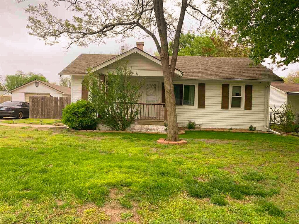 Primary Photo - 612 N Custer St