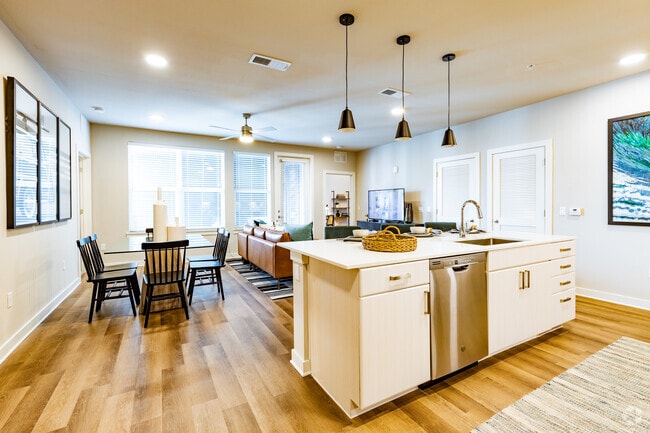2 Bed, 2 Bath - 1,219 SF - 1701 Central Apartments