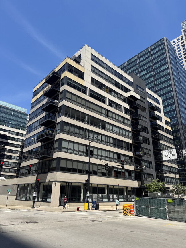 Building Photo - 130 S Canal St