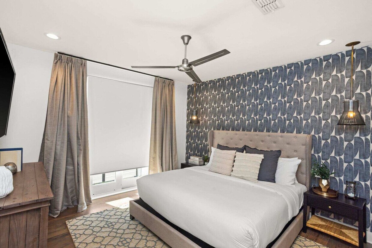 Foto principal - 1706 8th Ave S