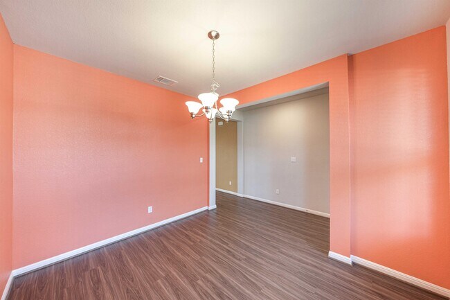 Building Photo - 19000 Scoria Dr