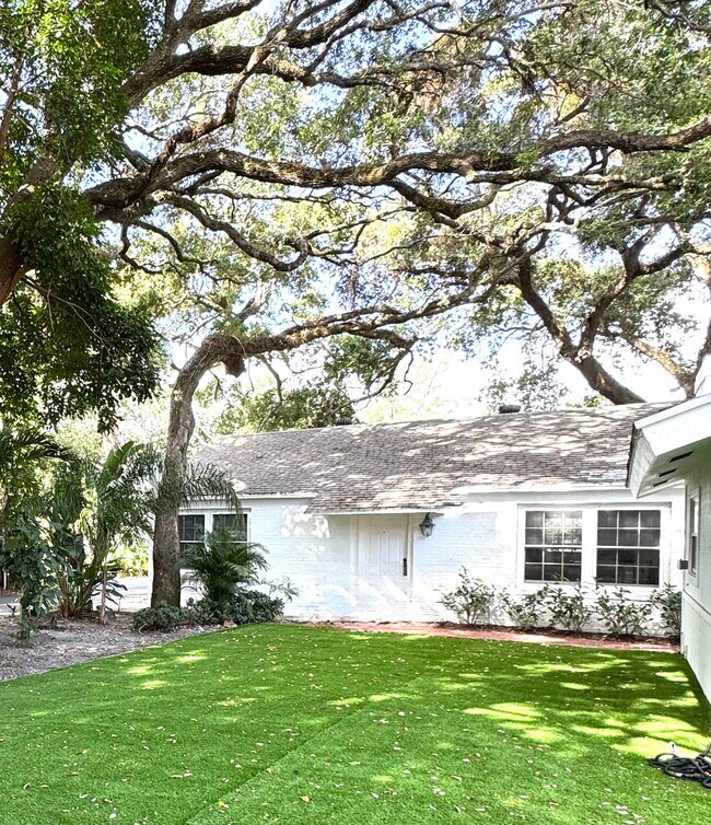 Photo - 11075 Ellison Wilson Rd House