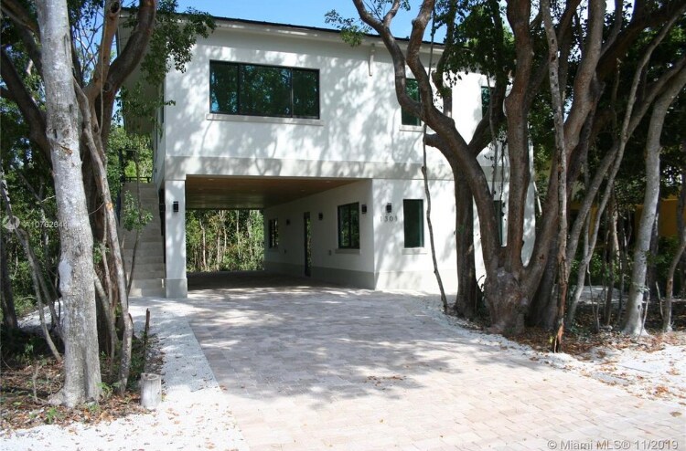 Foto principal - 1301 Almay St