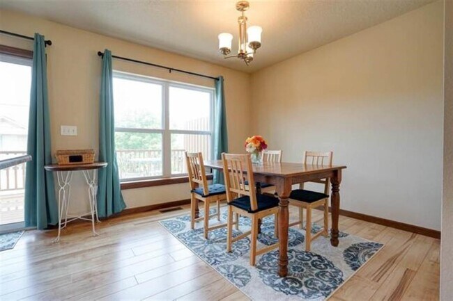 Building Photo - 1268 Nicholas Ln