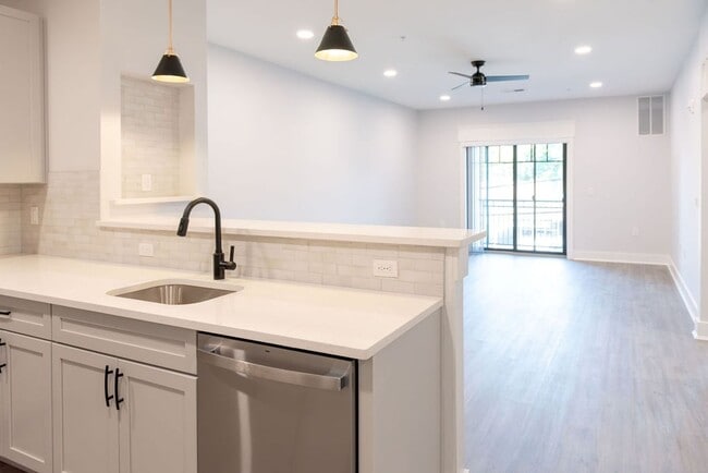 Interior Photo - SoHo at Fanwood Station
