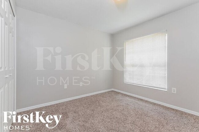 Foto del edificio - 737 Coconut St SE