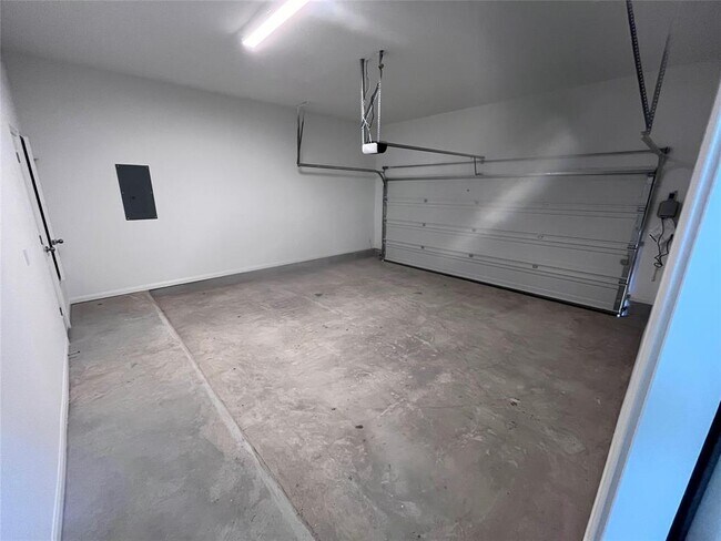 Foto del edificio - 8519 Sommery Ln