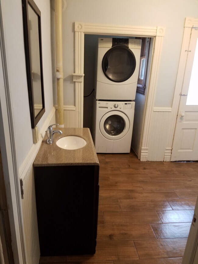 132 N 2nd St, Lehighton, PA 18235 Townhouse for Rent in Lehighton, PA